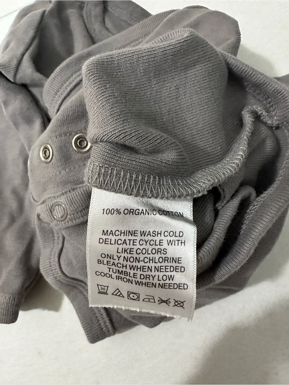 QUINCE Bundle of 2 100% Organic Cotton Kimono Baby Bodysuits 3-6M